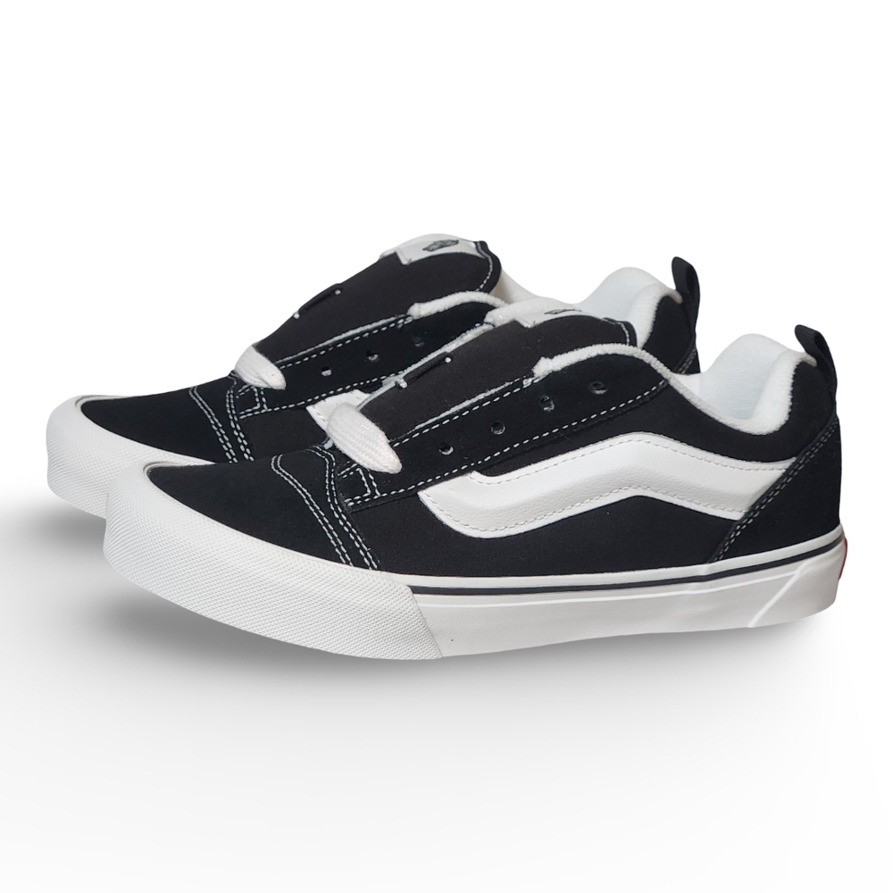 Vans Kids 5Y/6.5 Womens Black and White Knu Skool Sneakers